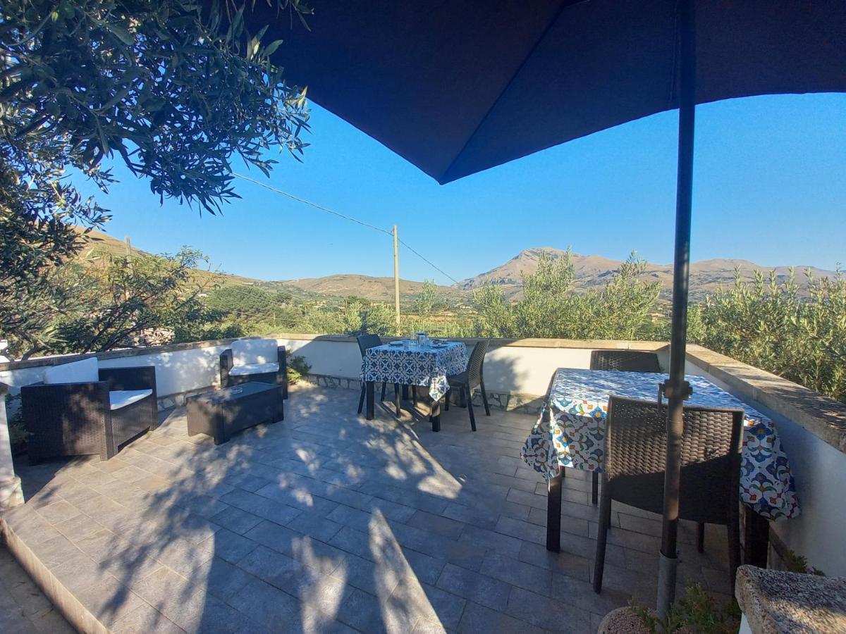 Ibiscus Bed and Breakfast Castellammare del Golfo Exterior foto